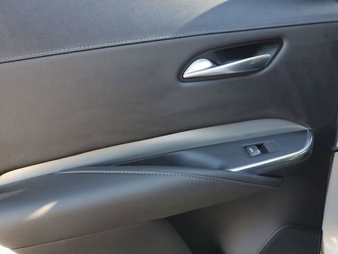 Used 2022 Cadillac XT4 Premium Luxury w/ Enhanced Visibility Package image 16