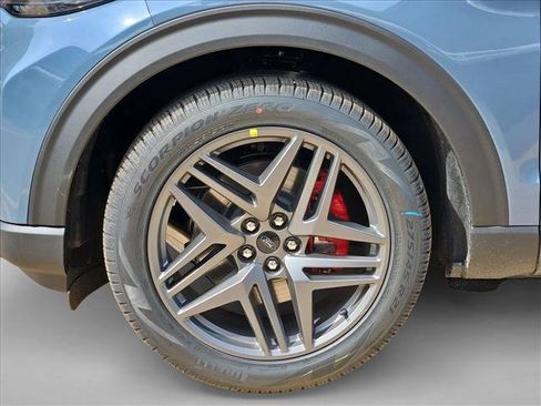 New 2026 Ford Explorer ST-Line w/ ST-Line Street Pack image 10