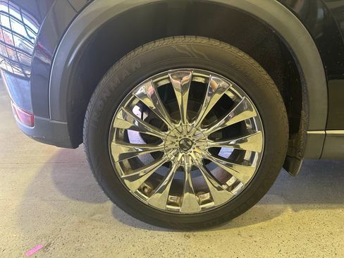 Used 2020 MAZDA CX-5 Touring image 13