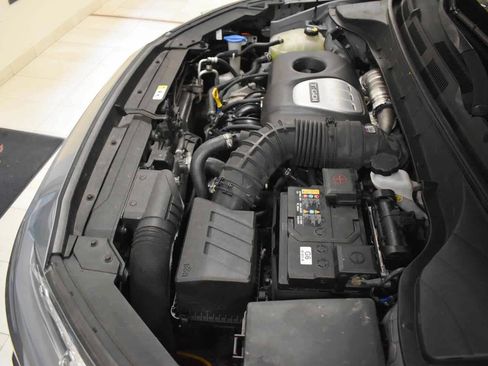 Used 2019 Hyundai Kona Limited AWD/4WD image 31