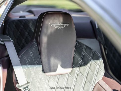 Used 2005 Aston Martin DB9 Coupe RWD image 37