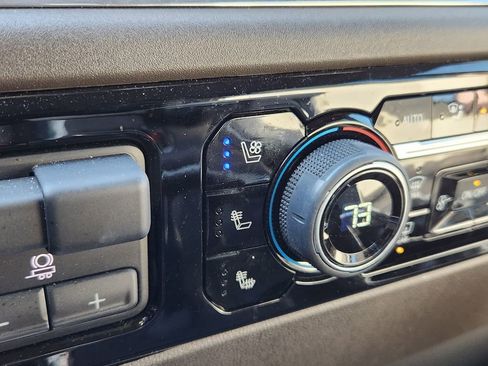 Used 2024 Chevrolet Silverado 1500 LTZ w/ Technology Package image 22