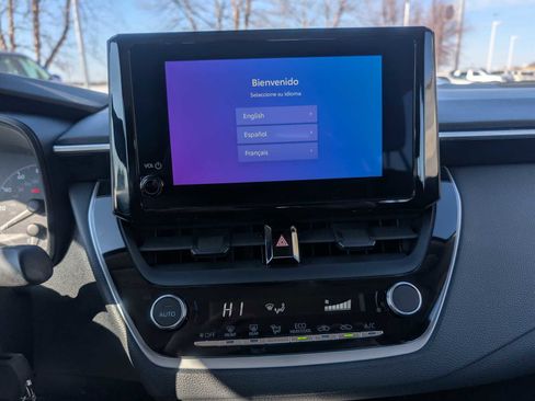 Certified 2023 Toyota Corolla LE image 9