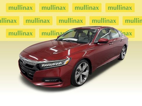 Used 2018 Honda Accord Touring image 13