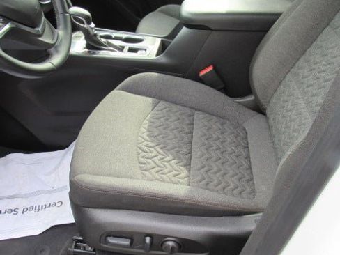 Certified 2024 Chevrolet Equinox LT image 17