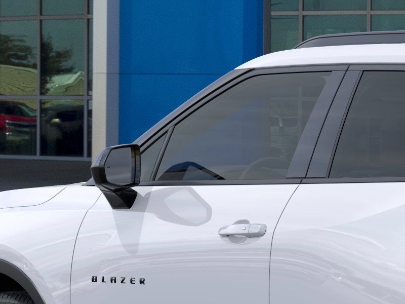 New 2026 Chevrolet Blazer LT w/ Convenience Package FWD image 12