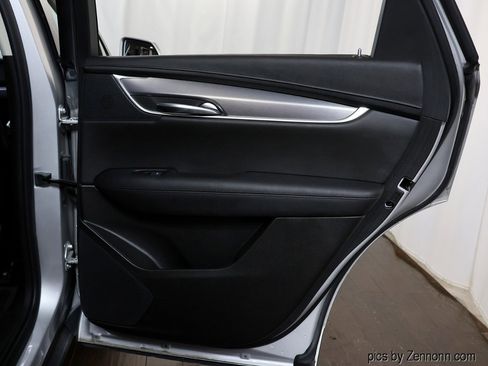 Used 2019 Cadillac XT5 Luxury image 30