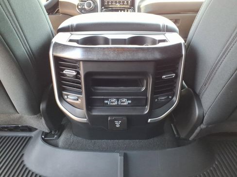 Used 2022 RAM 1500 Big Horn AWD/4WD image 15