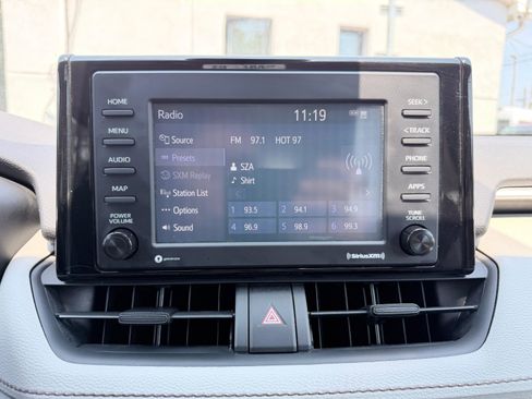 Used 2021 Toyota RAV4 XLE w/ Convenience Package AWD/4WD image 37