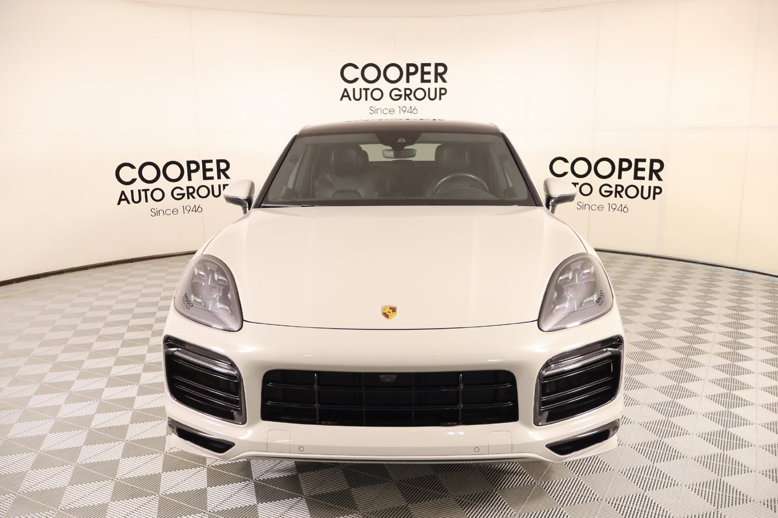 Certified 2023 Porsche Cayenne GTS AWD/4WD image 10