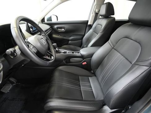 Used 2025 Honda HR-V EX-L image 7