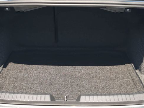 Used 2026 Volkswagen Jetta Sport FWD image 34