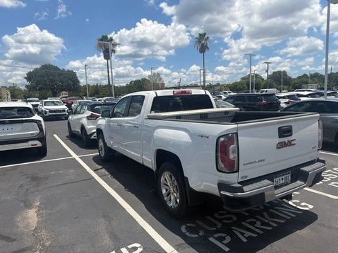 Used 2015 GMC Canyon SLT w/ Driver Alert Package AWD/4WD image 10