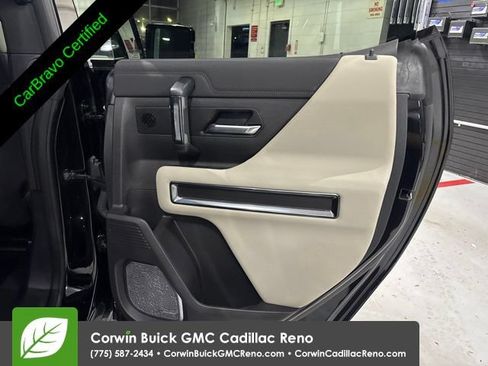 Certified 2026 GMC Hummer EV SUV AWD/4WD image 35