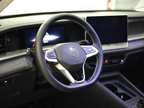 New 2026 Volkswagen Tiguan SE AWD/4WD image 12