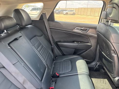 Used 2023 Kia Sportage SX FWD image 33