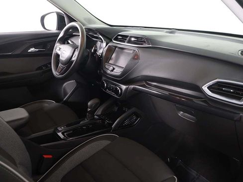 Used 2023 Chevrolet TrailBlazer LT AWD/4WD image 25