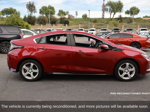 Used 2019 Chevrolet Volt LT image 7