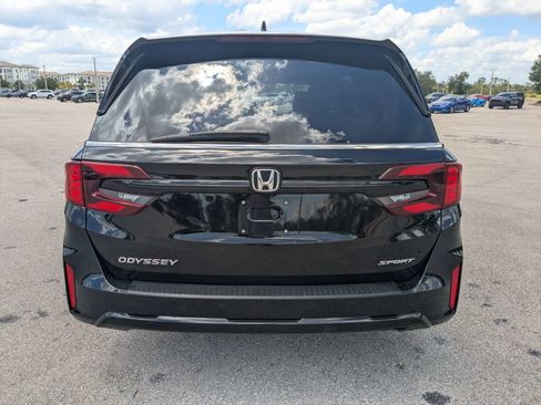 Used 2025 Honda Odyssey Sport-L image 6