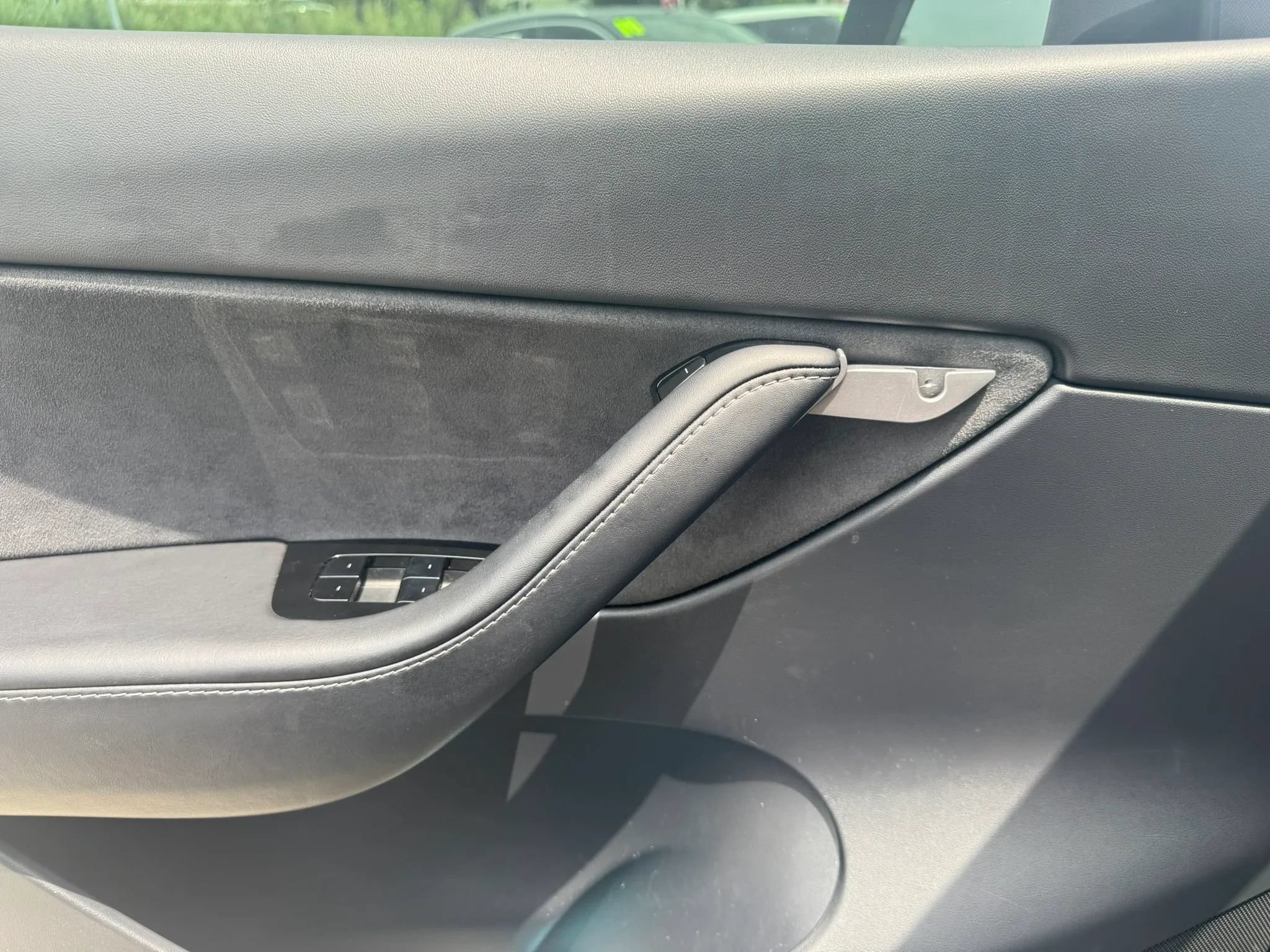 Used 2020 Tesla Model Y Long Range AWD/4WD image 25
