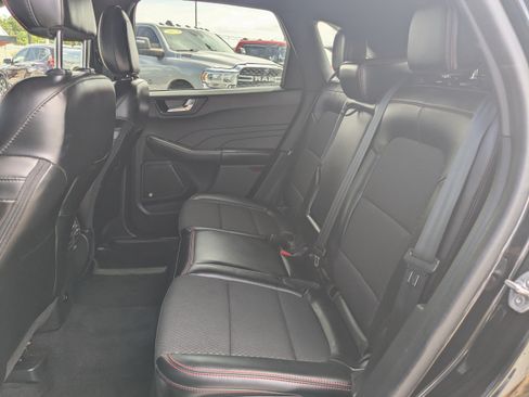 Used 2023 Ford Escape ST-Line w/ Tech Pack #1 AWD/4WD image 13