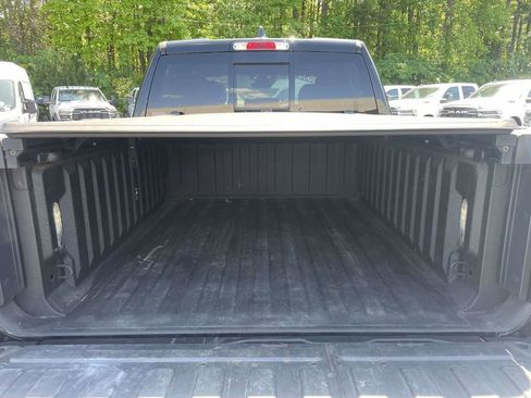 Used 2020 RAM 1500 Limited w/ Black Appearance Package AWD/4WD image 41