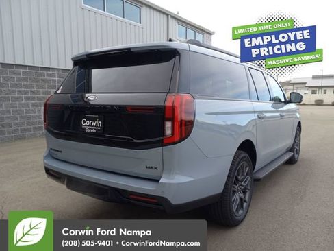 New 2026 Ford Expedition Max Platinum w/ Stealth Appearance Package AWD/4WD image 3