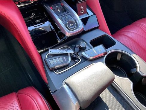 Used 2023 Acura MDX Type S image 11