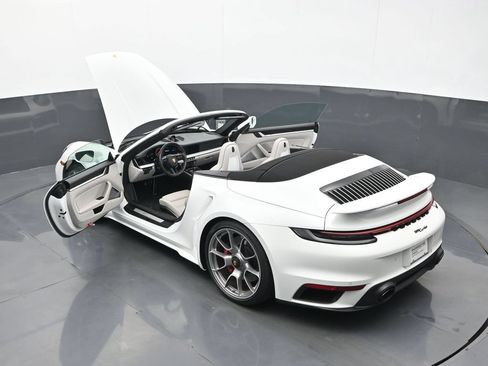 Certified 2024 Porsche 911 Turbo AWD/4WD image 25
