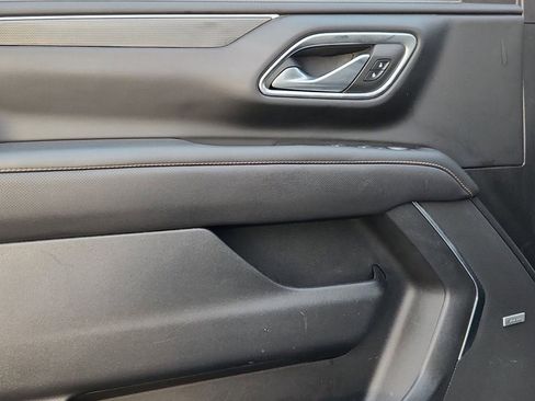 Used 2023 GMC Yukon AT4 w/ AT4 Premium Package image 19