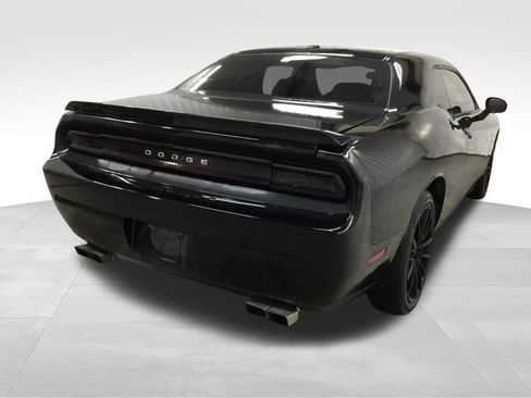 Used 2013 Dodge Challenger R/T w/ Electronics Convenience Group image 12