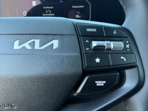 New 2026 Kia Sportage X-Line w/ X-Line Technology Package AWD/4WD image 24