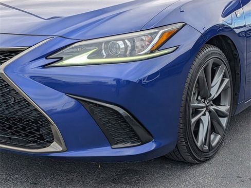 Used 2020 Lexus ES 350 F Sport image 2