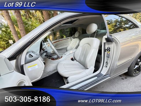 Used 2005 Mercedes-Benz CLK 320 Coupe image 14