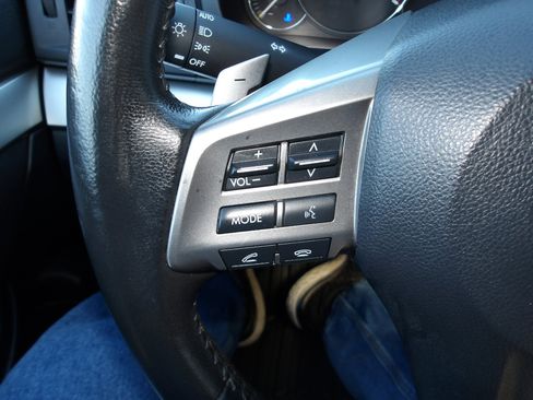 Used 2012 Subaru Legacy 2.5i Premium w/ All-Weather Pkg image 14