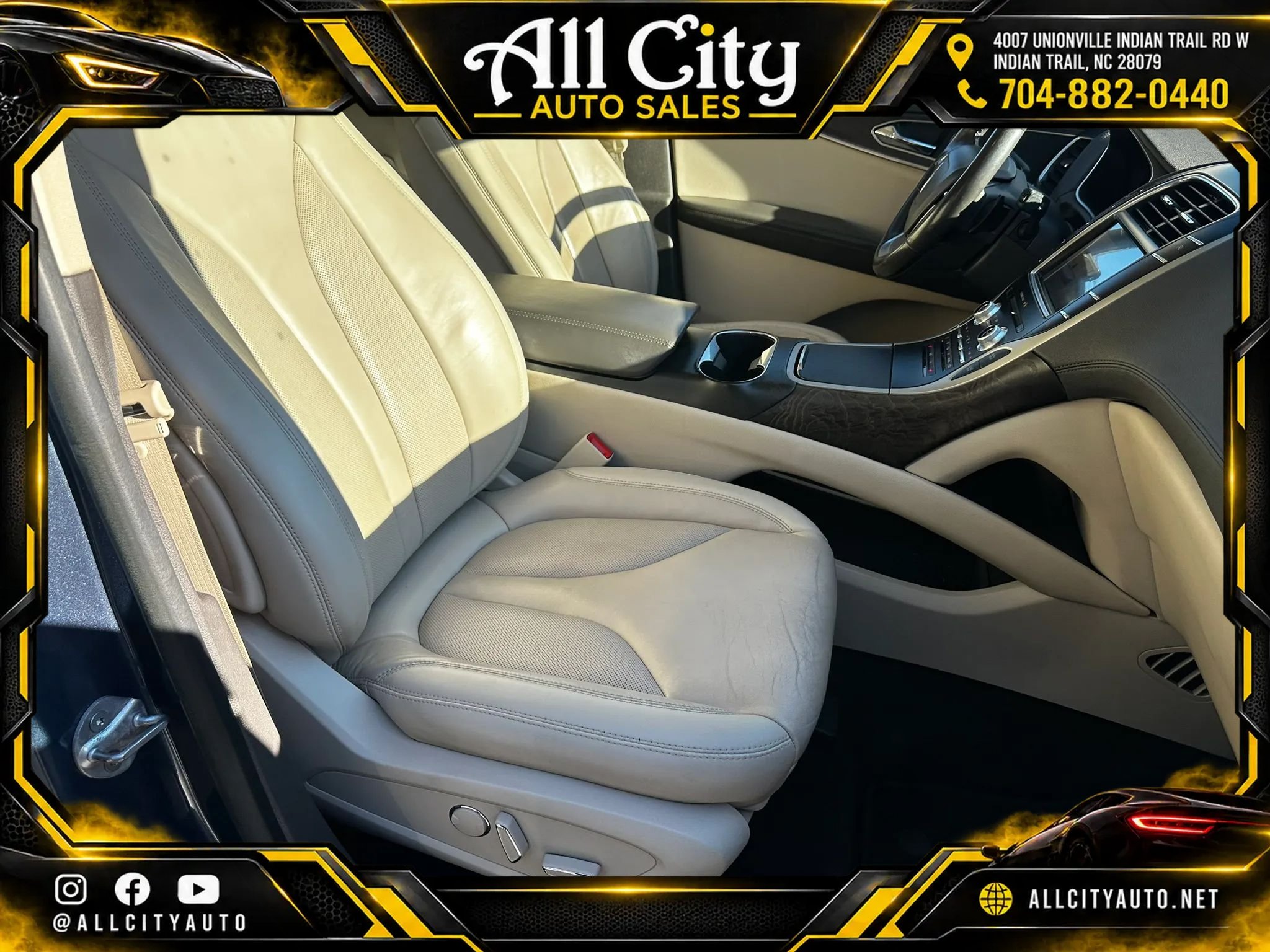 Used 2019 Lincoln Nautilus Select AWD/4WD image 12