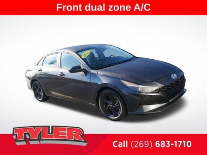 Used 2022 Hyundai Elantra SEL
