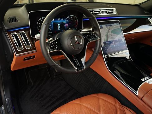 Used 2023 Mercedes-Benz Maybach S 580 Maybach S 580 image 8