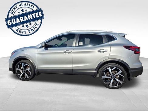 Used 2022 Nissan Rogue Sport SL w/ Premium Package image 4