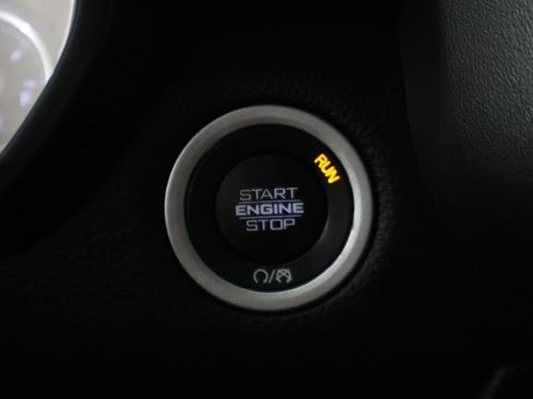 Used 2025 RAM 1500 Big Horn AWD/4WD image 38