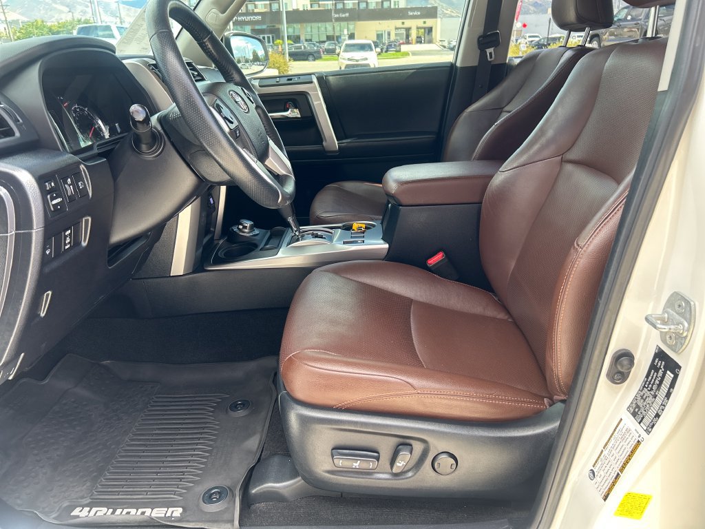 Certified 2020 Toyota 4Runner Limited AWD/4WD image 10