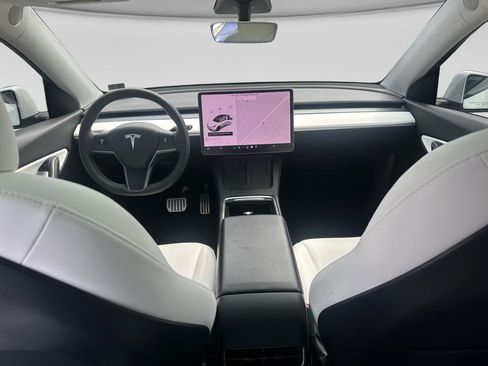 Used 2021 Tesla Model Y Performance AWD/4WD image 7