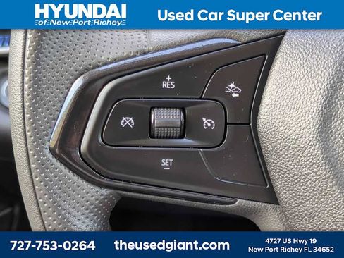 Used 2024 Chevrolet Trax LS FWD image 23