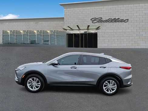 Used 2024 Buick Envista Preferred w/ Convenience I Package image 7