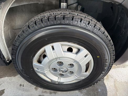 Used 2019 RAM ProMaster 2500 w/ Interior Convenience Group image 36