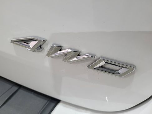 Used 2022 Ford Explorer XLT image 62