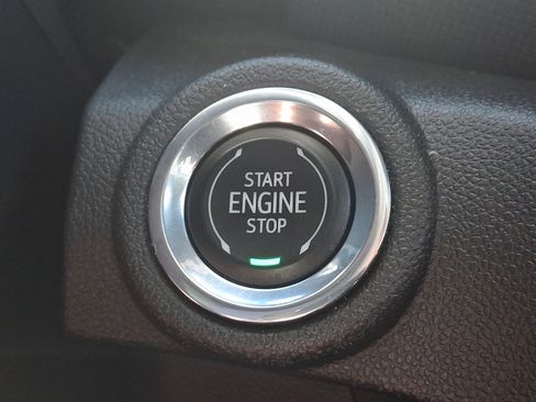 Used 2022 Chevrolet TrailBlazer ACTIV w/ Technology Package AWD/4WD image 23