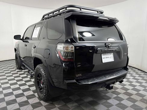 Used 2023 Toyota 4Runner SR5 Premium w/ Moonroof Package image 4