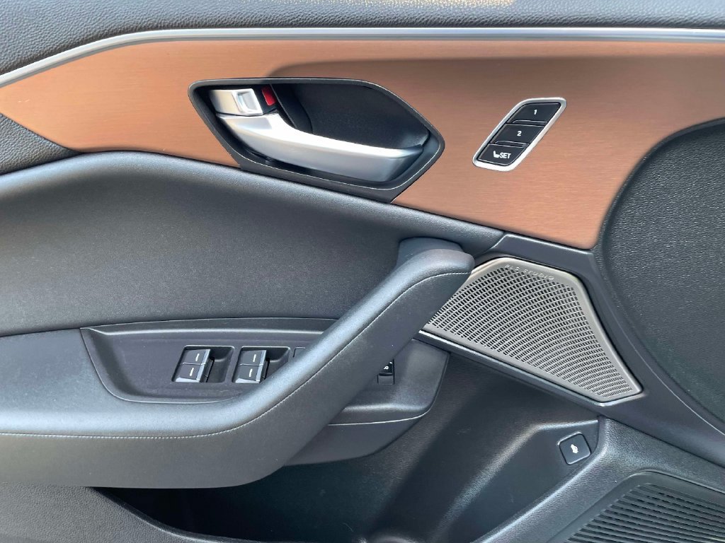 Used 2021 Acura TLX w/ Technology Package FWD image 17
