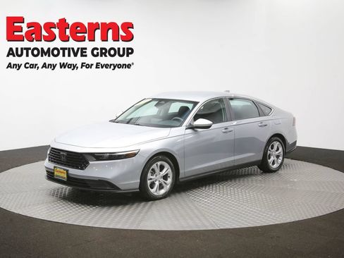 Used 2025 Honda Accord LX image 55